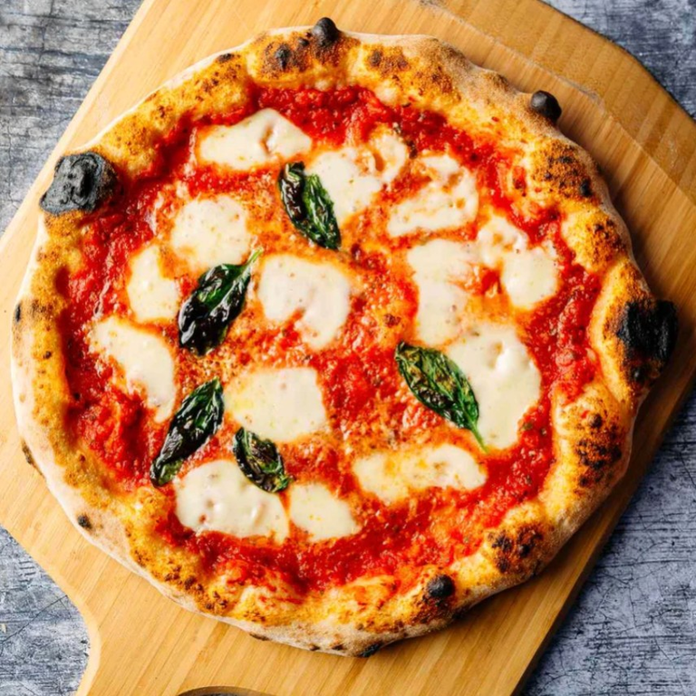 Delicious Margherita Pizza